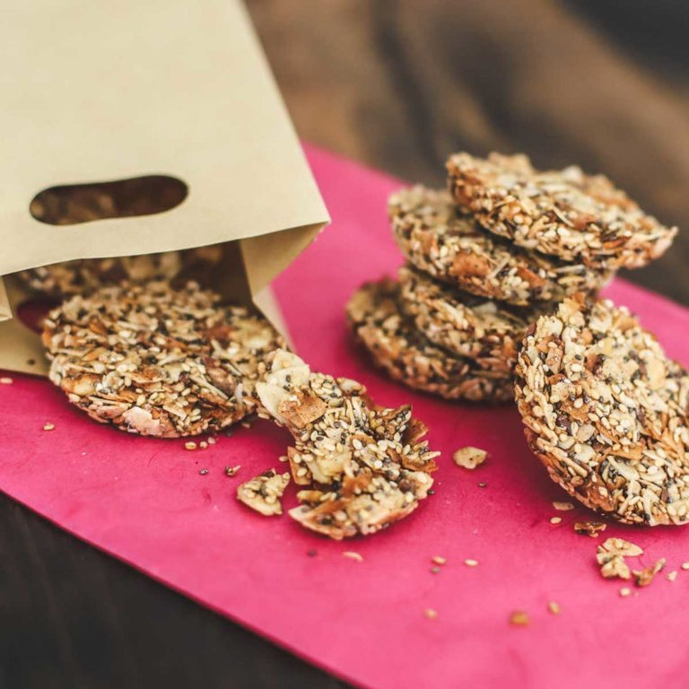 Low-Carb & Keto Müsli-Taler