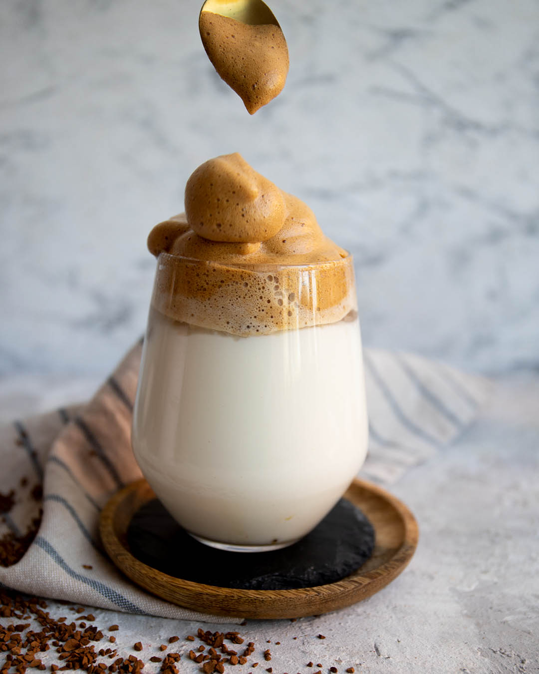 Low-Carb Dalgona Kaffee - umgekehrter Cappuccino