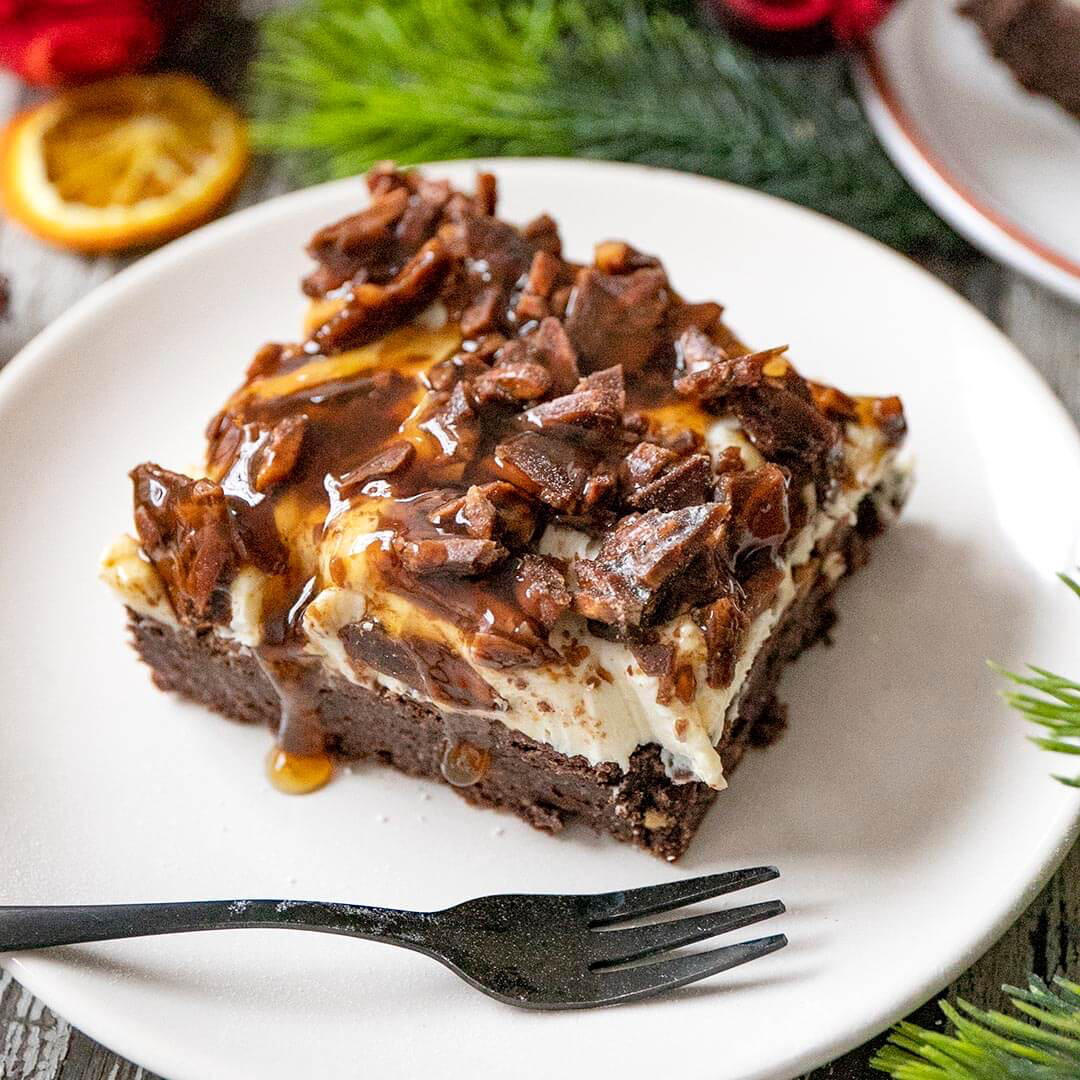 Low-Carb & Keto Gebrannte Mandeln Blechkuchen
