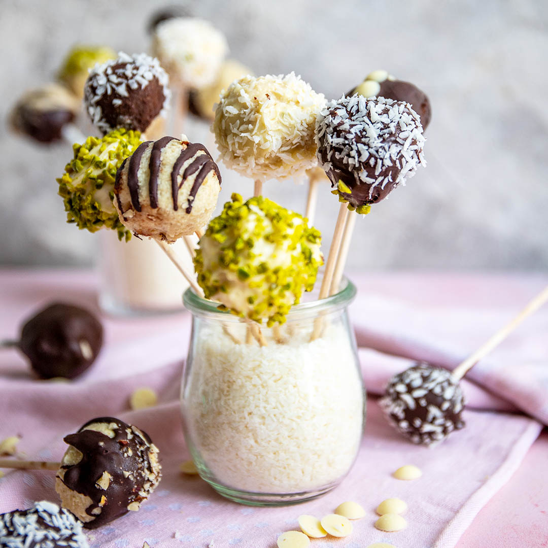 Low-Carb & Keto Cake-Pops
