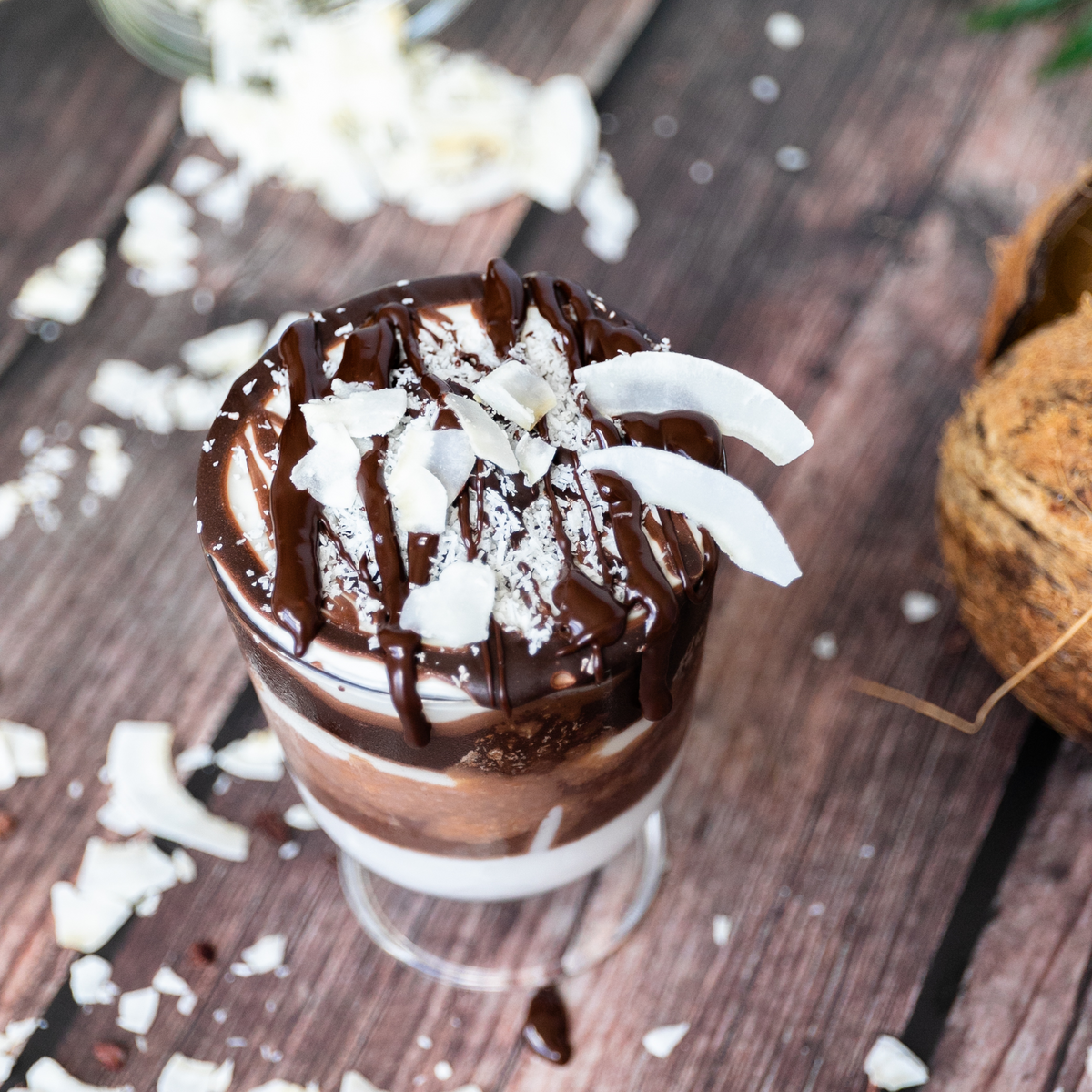 Low-Carb Kokos-Schoko Schichtdessert