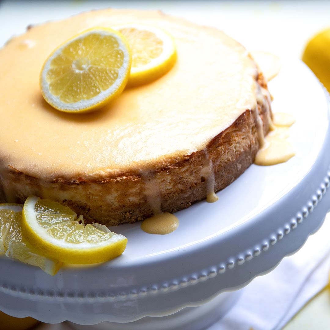 Low-Carb & Keto Lemon Curd Torte