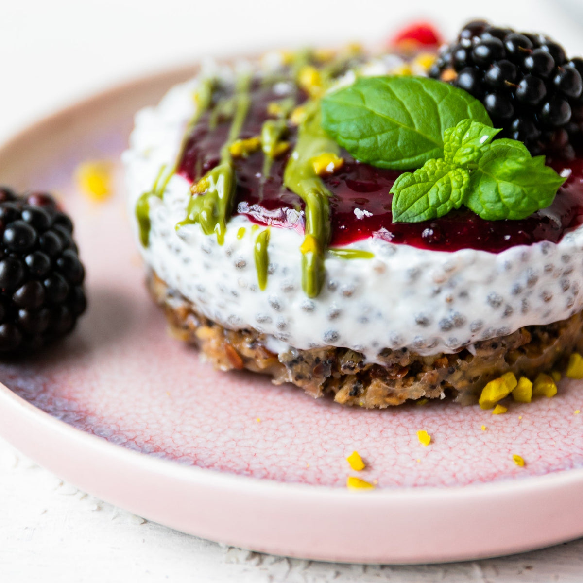 Low-Carb & Keto No Bake Chia Cheesecake