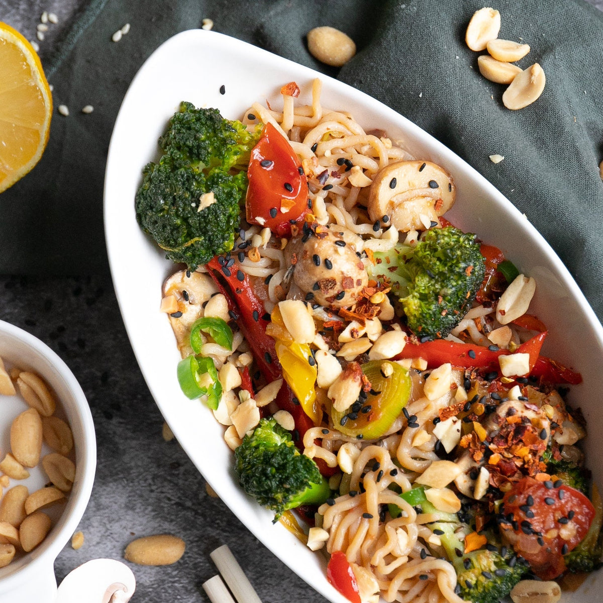 Low-Carb Veggie Asia-Nudelpfanne
