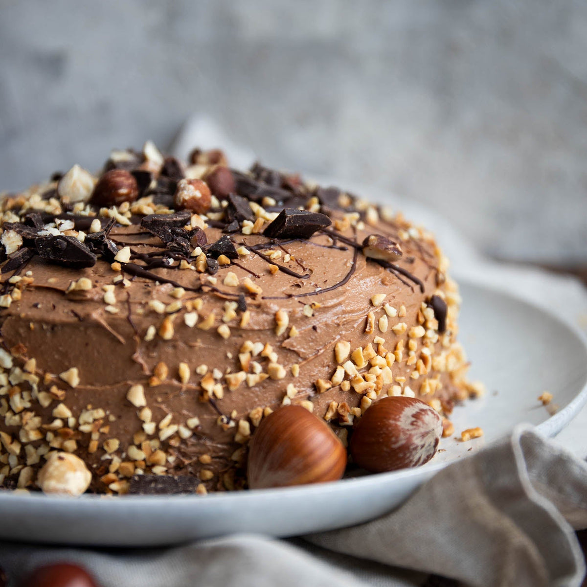 Low-Carb & Keto Schoko Nuss Schachbrett Torte