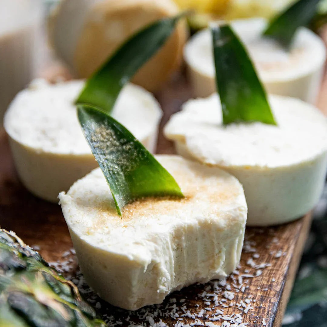 Low-Carb & Keto Piña-Colada-Eis