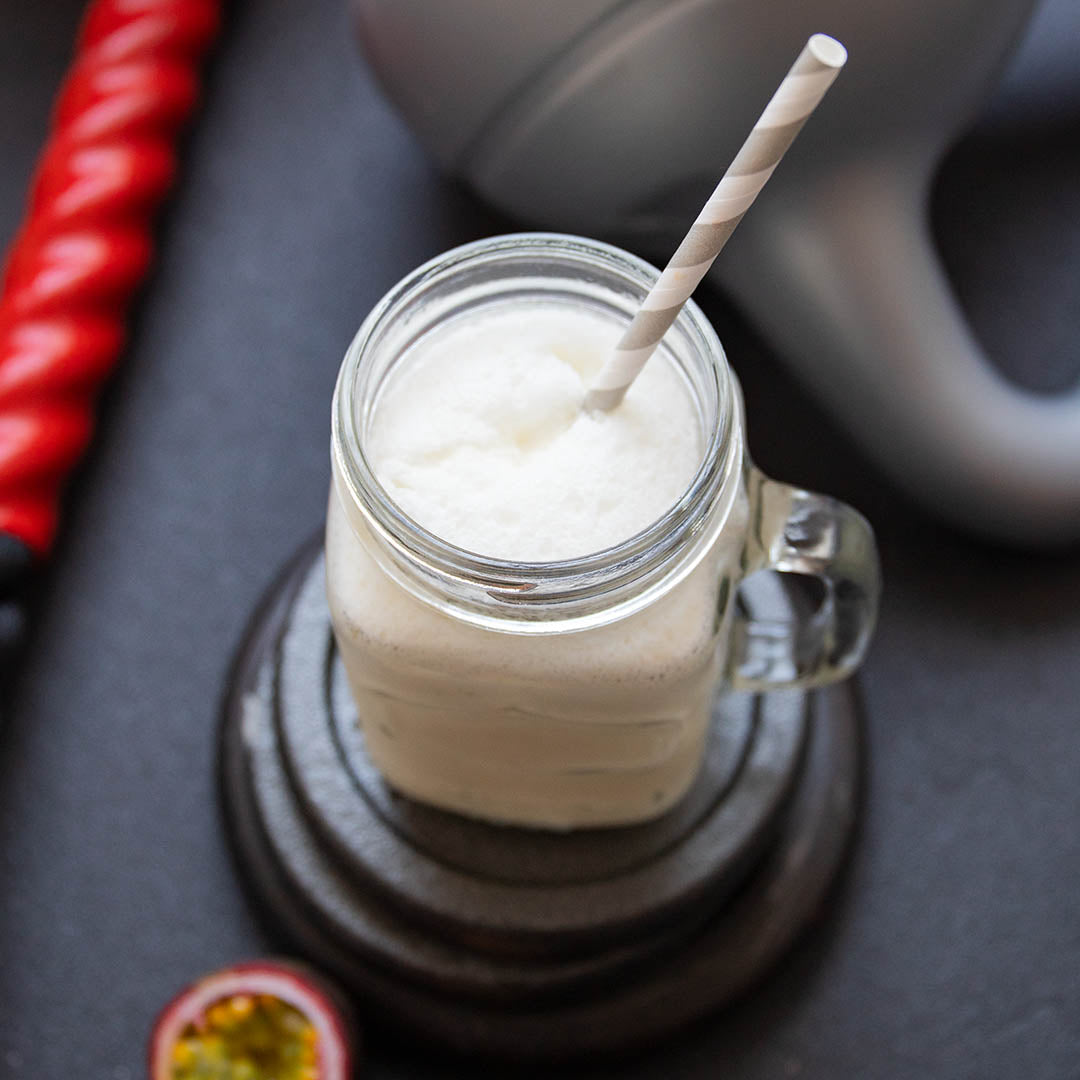 Keto Post-Workout-Protein-Shake mit Maracuja