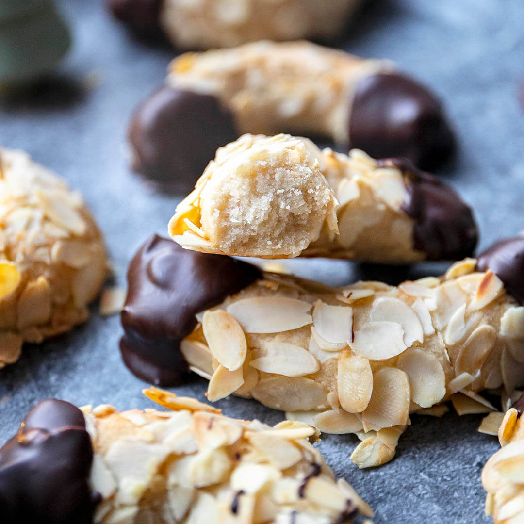 Low-Carb & Keto Mandelhörnchen