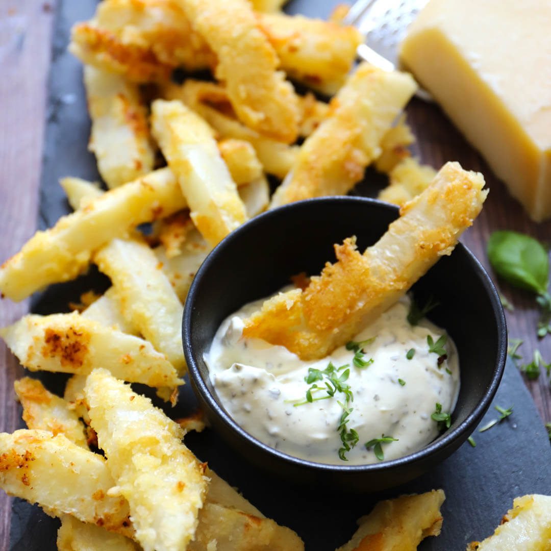 Low-Carb Parmesan-Pommes aus Knollensellerie