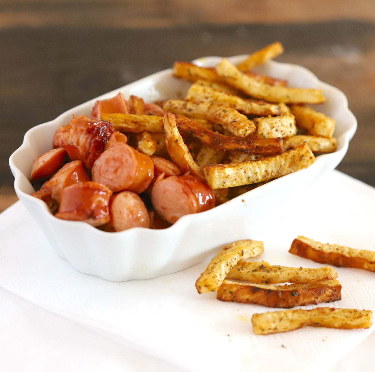 Schnelle Keto Currywurst-Sauce ohne Kochen