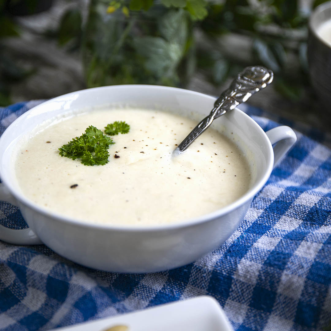 Low-Carb & Keto Spargelcreme-Suppe