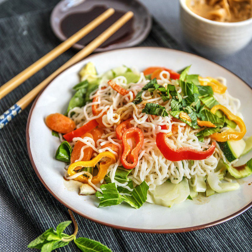 Asiatische Low-Carb Nudelpfanne