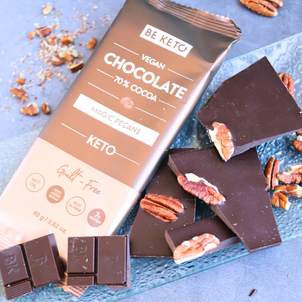 Vegane Keto Schokolade mit MCT-Öl - Magische Pekannüsse