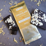 Vegane Keto Schokolade mit MCT-Öl - Knusprige Mandel