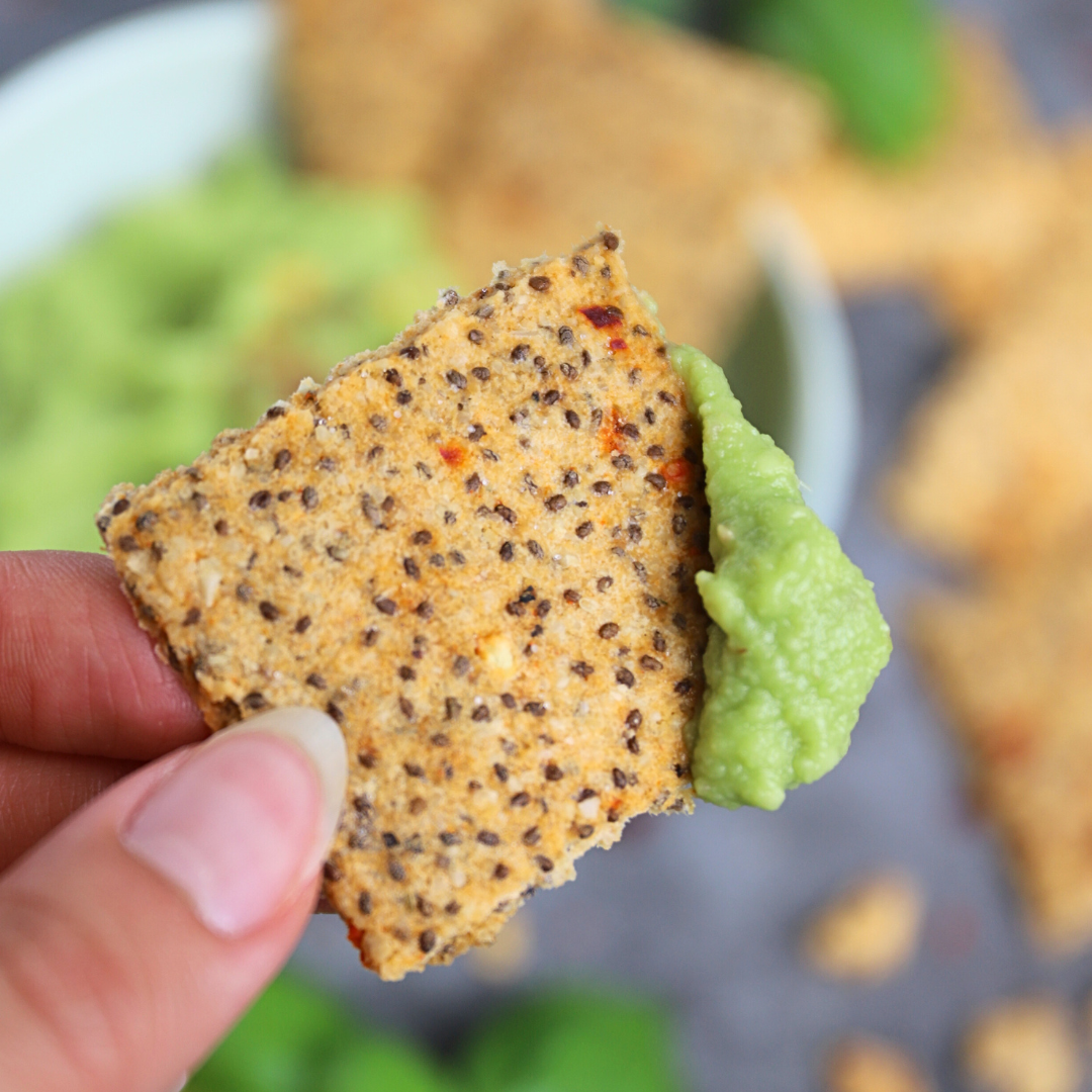 3-Zutaten Keto Chia-Cracker