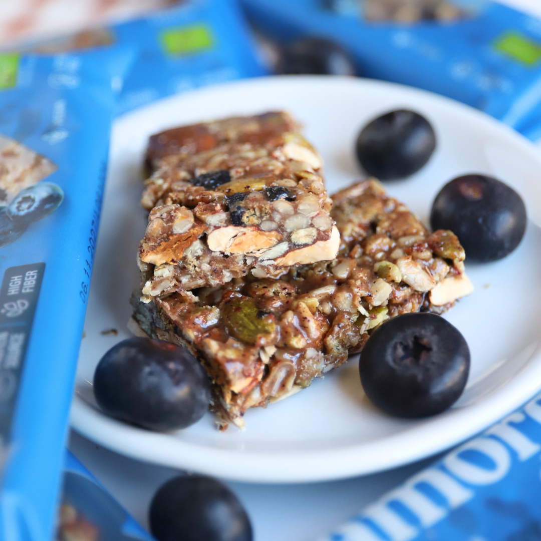 Lower-Carb* Granola Bar | Blaubeere| Maxipack mit 12 Stück
