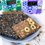 Keto Cracker | Oliven & Chia Samen