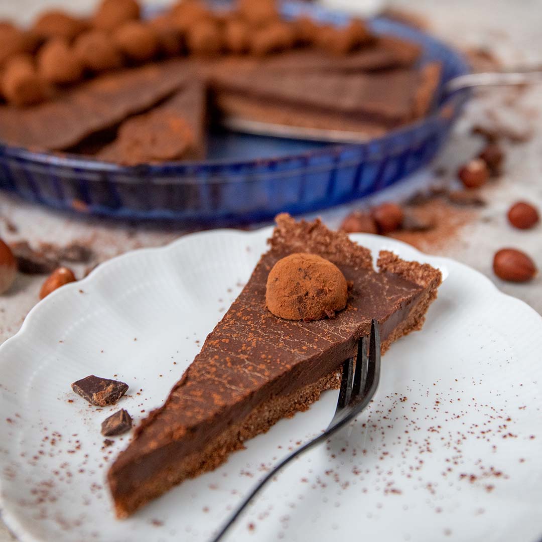 Vegane Keto Tarte mit Schokoganache
