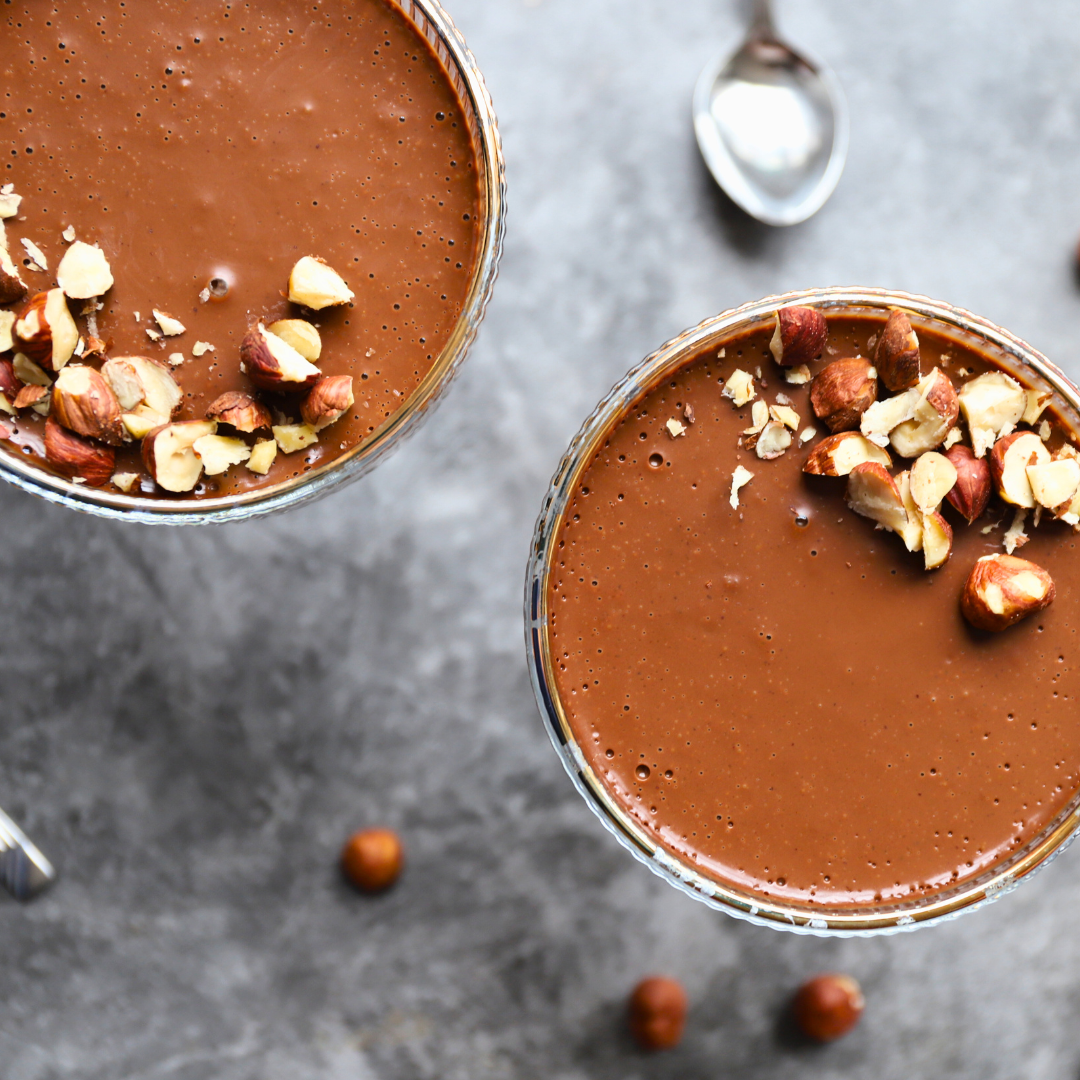 3 Zutaten Keto Haselnuss-Schoko-Mousse