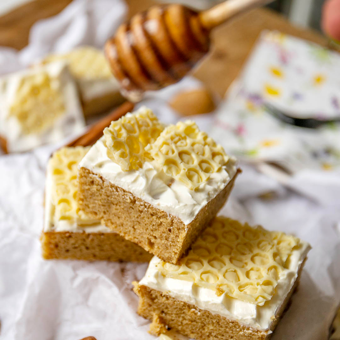 Low-Carb Gewürzkuchen mit Honig