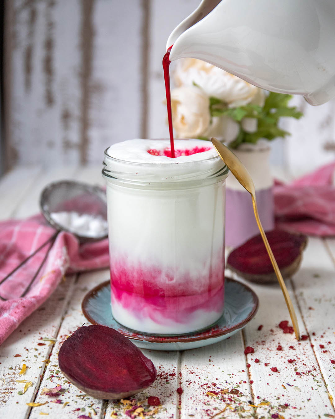 Zuckerfreie Pink Latte