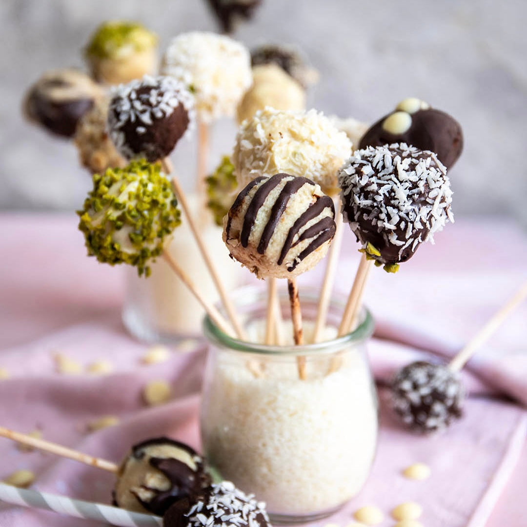 Low-Carb & Keto Cake-Pops