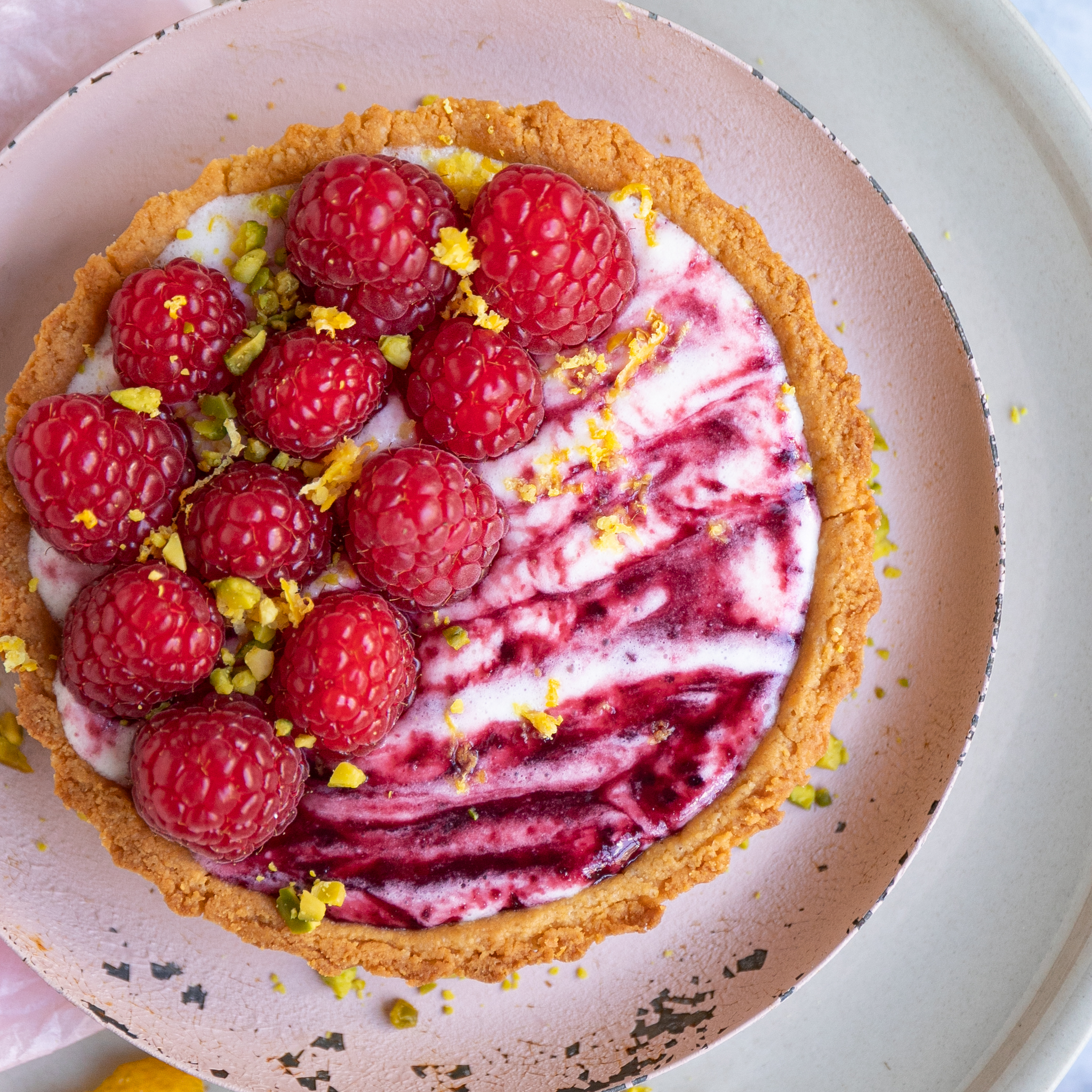 Ketogene Zitronen-Himbeer Tartelettes
