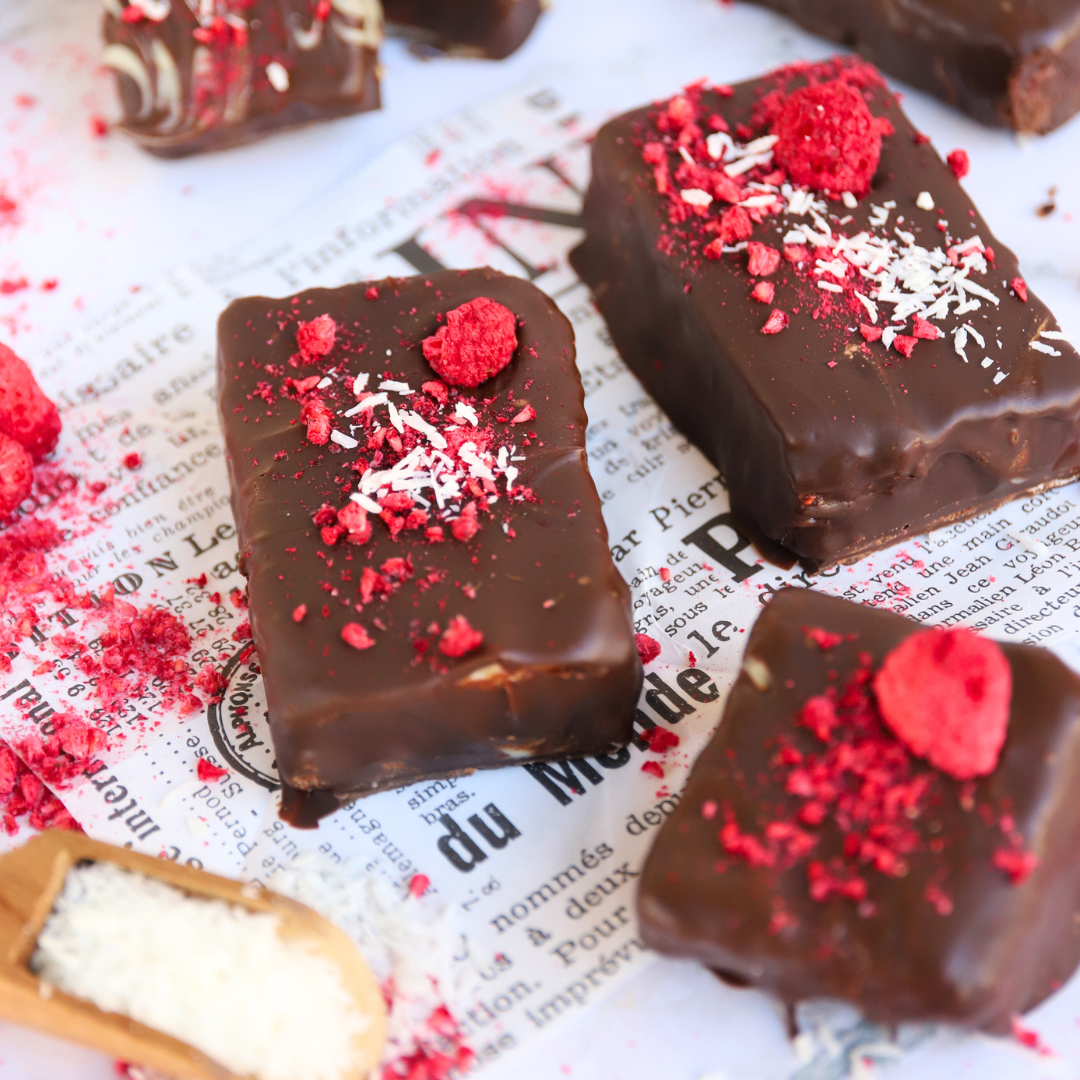 Low-Carb Himbeer-Kokos-Brownie-Riegel