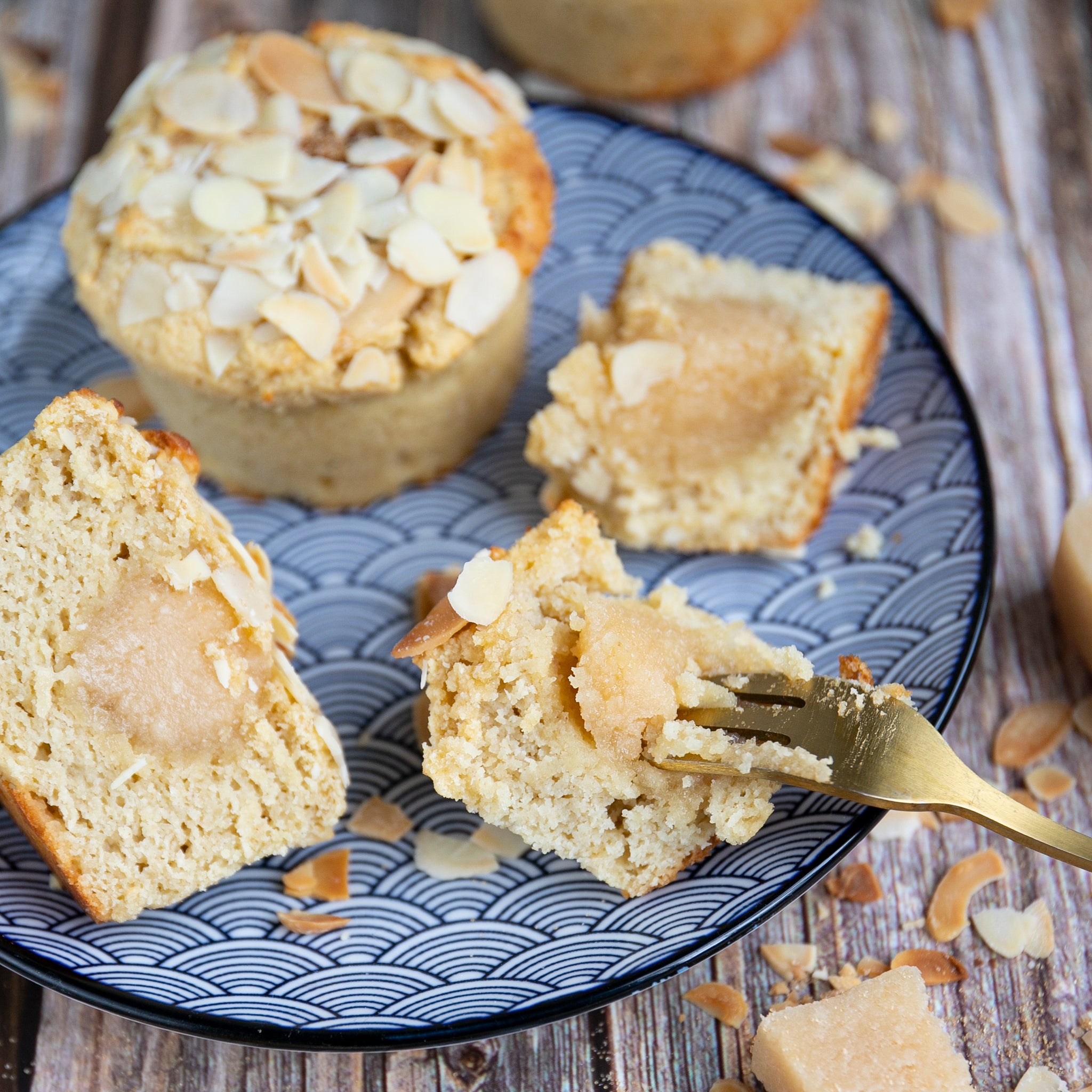 Low-Carb & Keto Marzipan-Muffins mit Mandeln