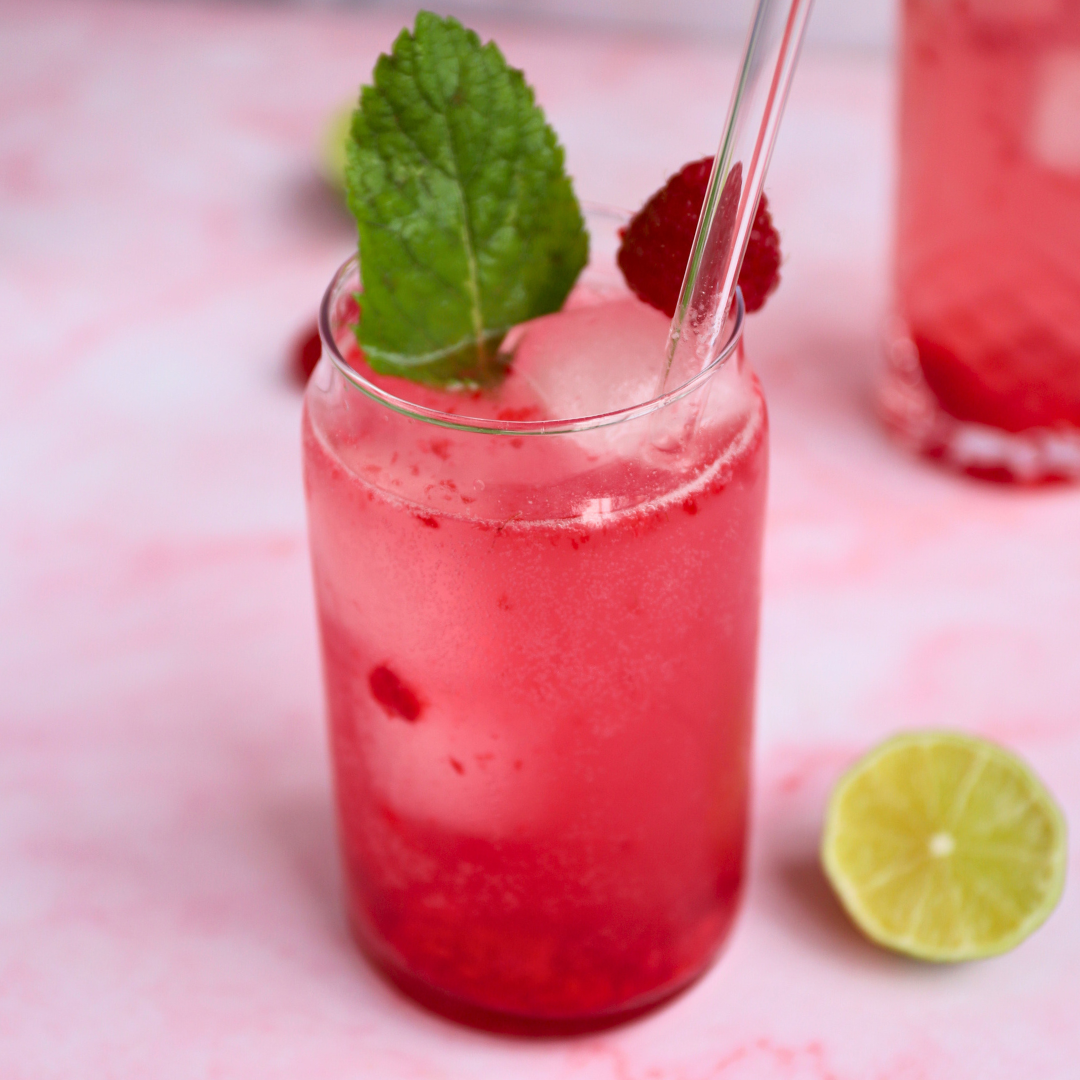 Keto Beeren Limo mit Mönchsfrucht
