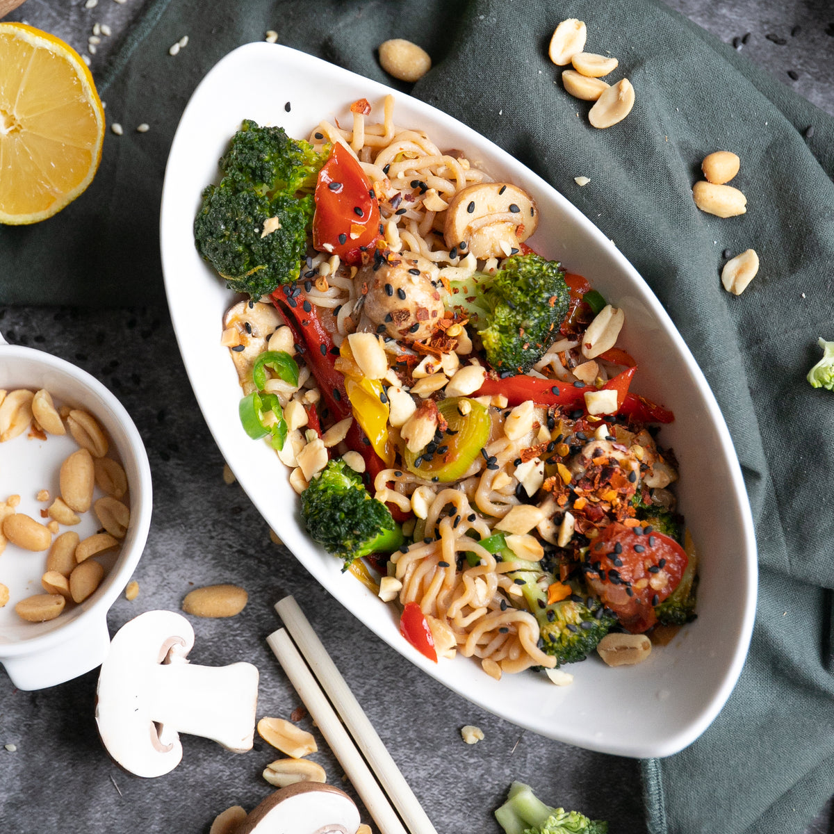 Low-Carb Veggie Asia-Nudelpfanne