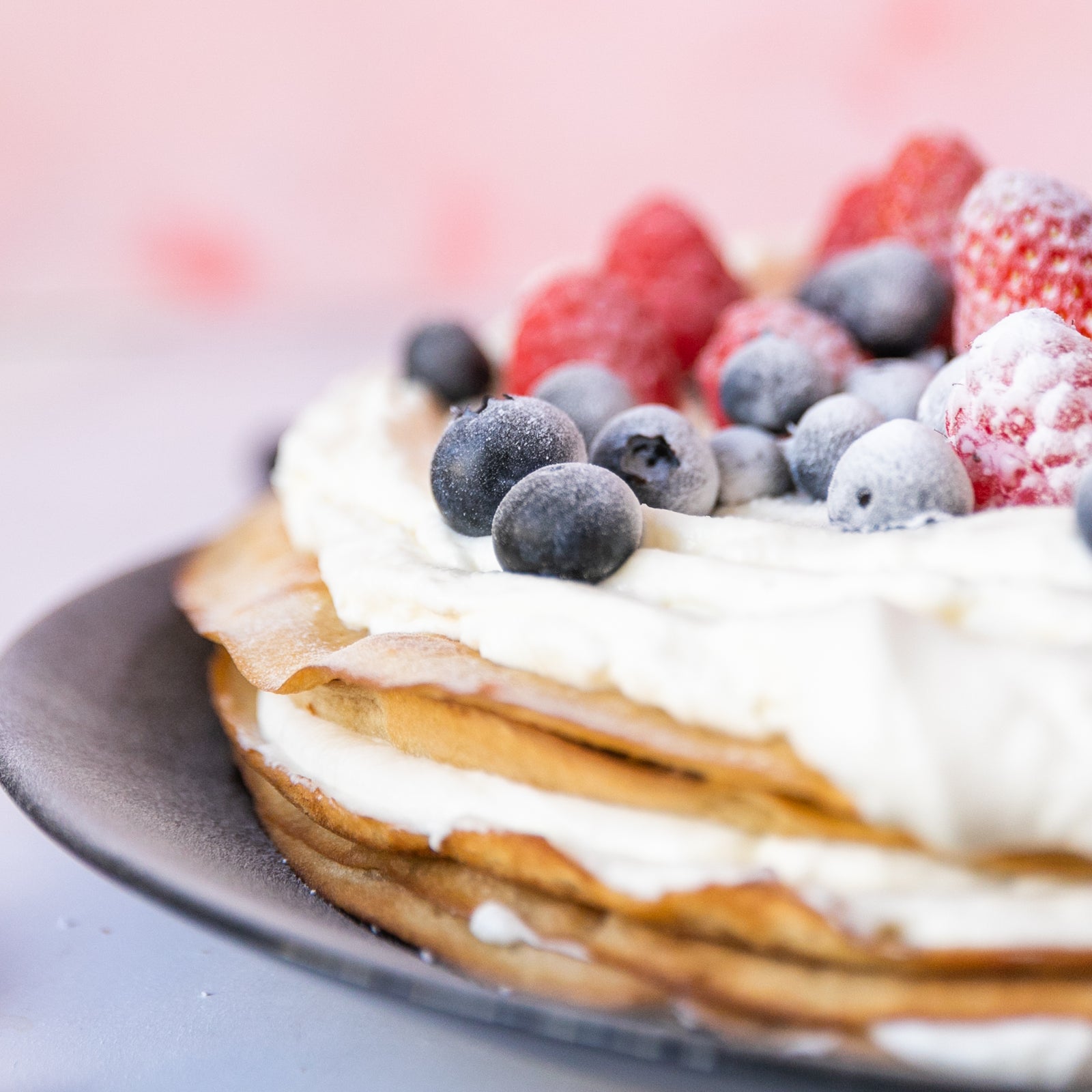 Low-Carb & Keto Pfannkuchen Torte