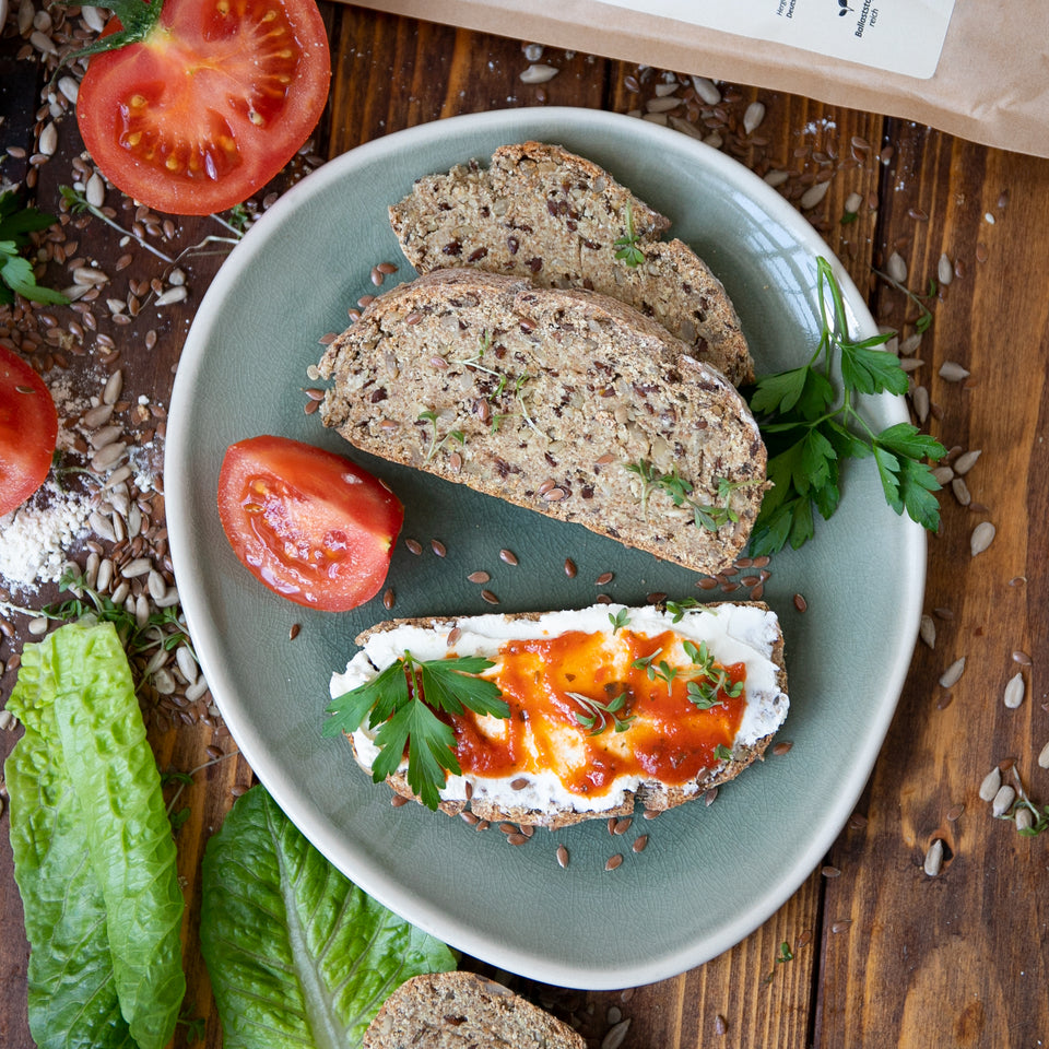 Lower-Carb* Landbrot Natur Backmischung