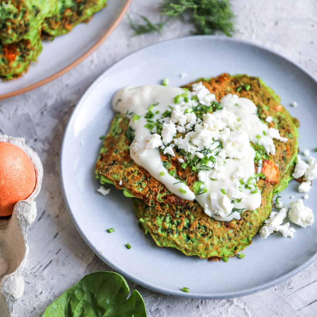 Low-Carb Spinat und Feta Pfannkuchen