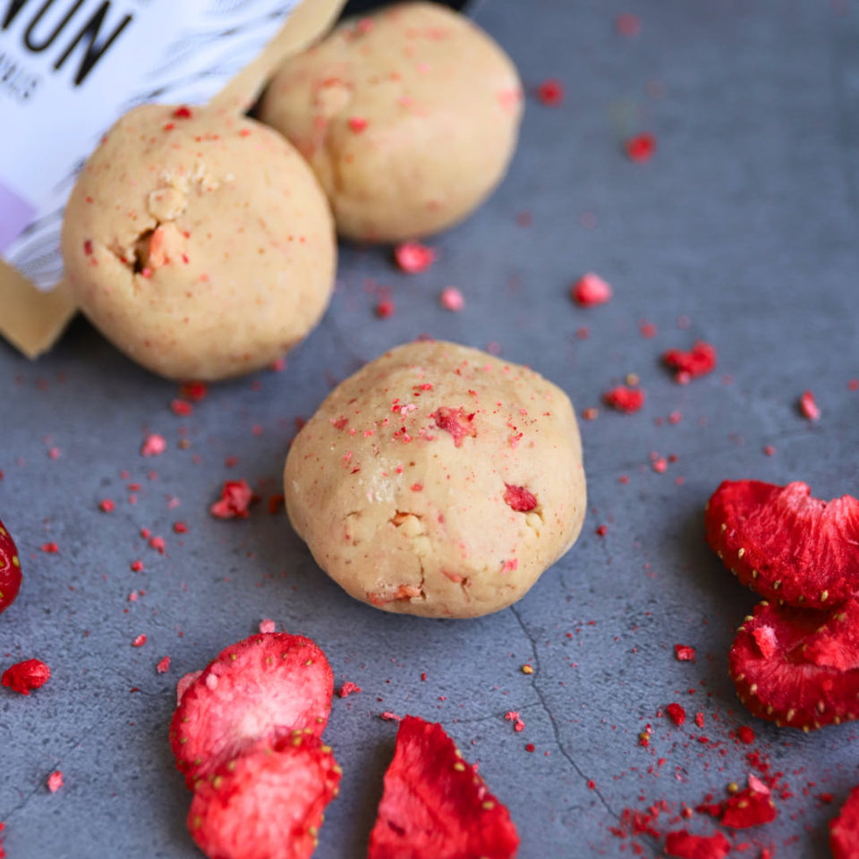 NomNoms Protein Bites | Strawberry  | Bio