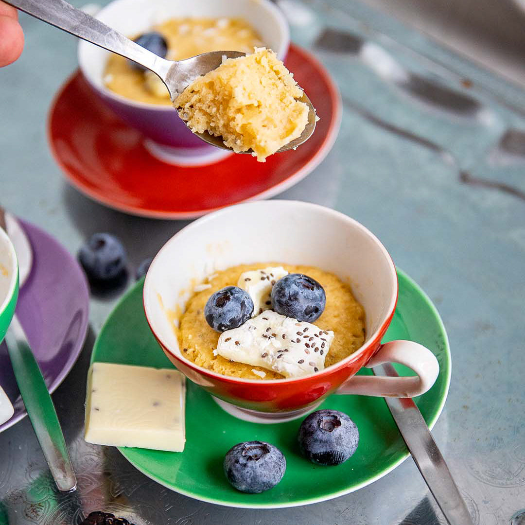 Low-Carb & Keto Tassenkuchen (Mug Cake)