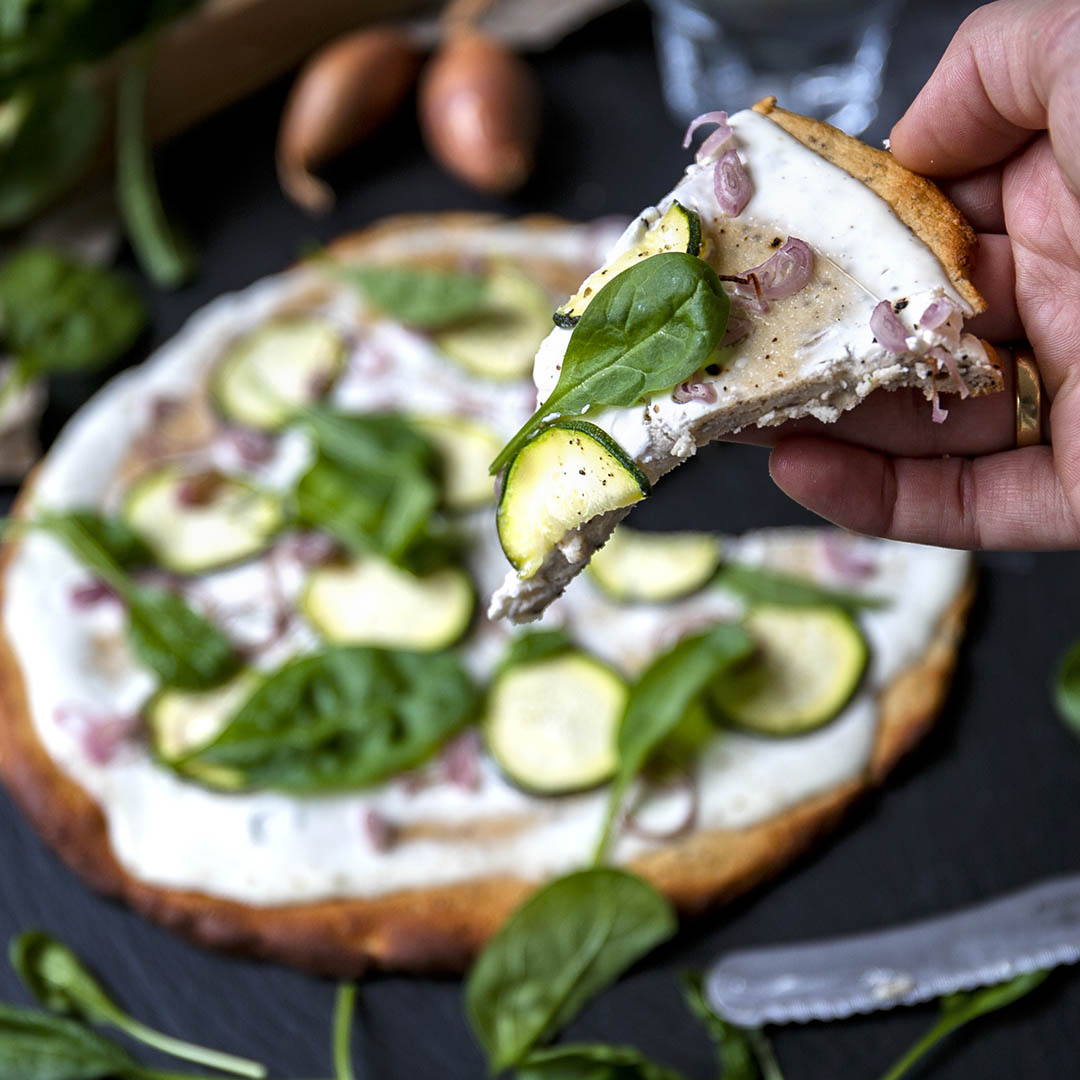 Low-Carb & Keto Pizza Bianca