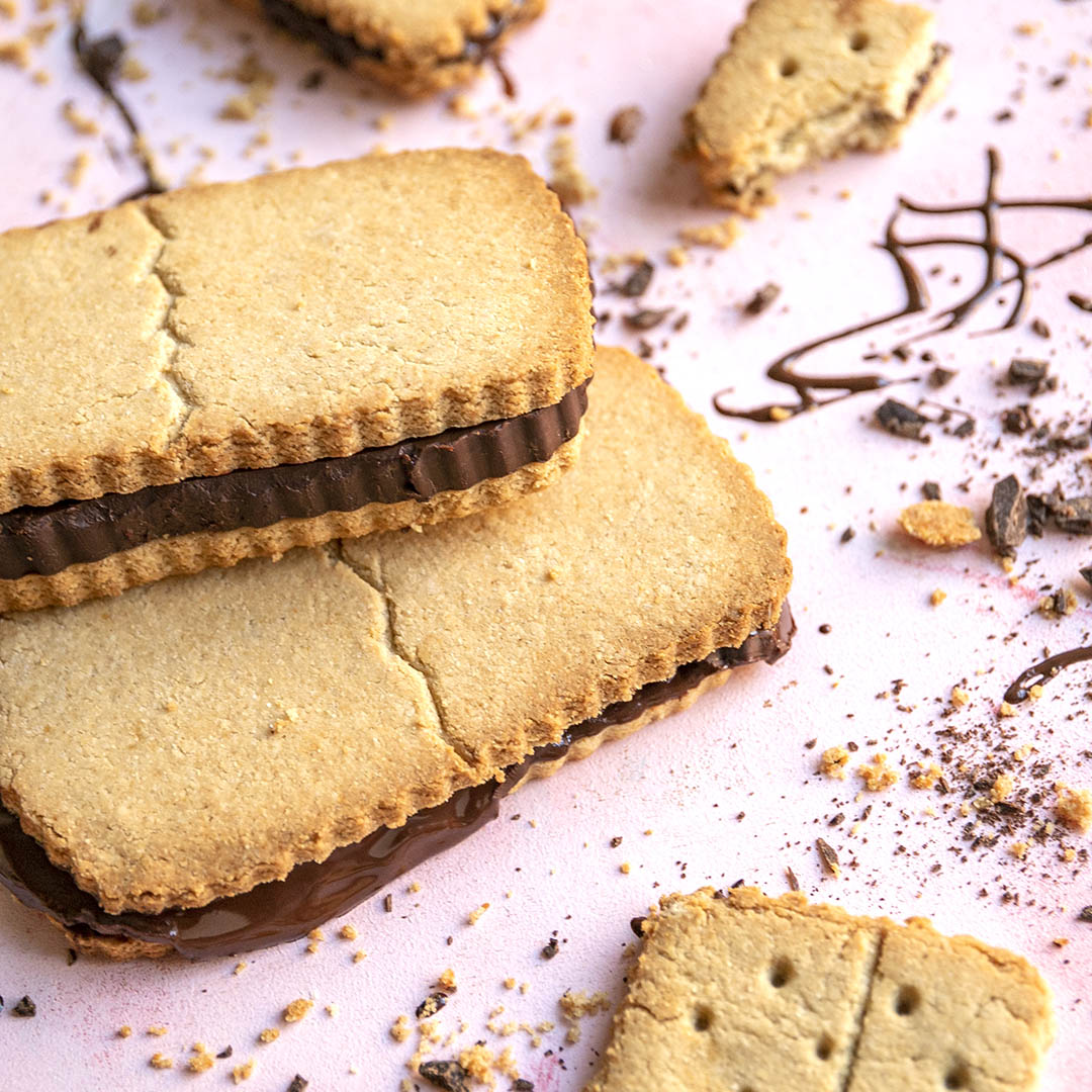 Vegane Doppelkekse mit Schokolade