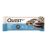 Überzogener Cookies & Cream Proteinriegel